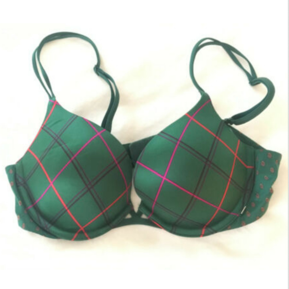 Victoria's Secret Very Sexy Push-up Bra Sz 34B